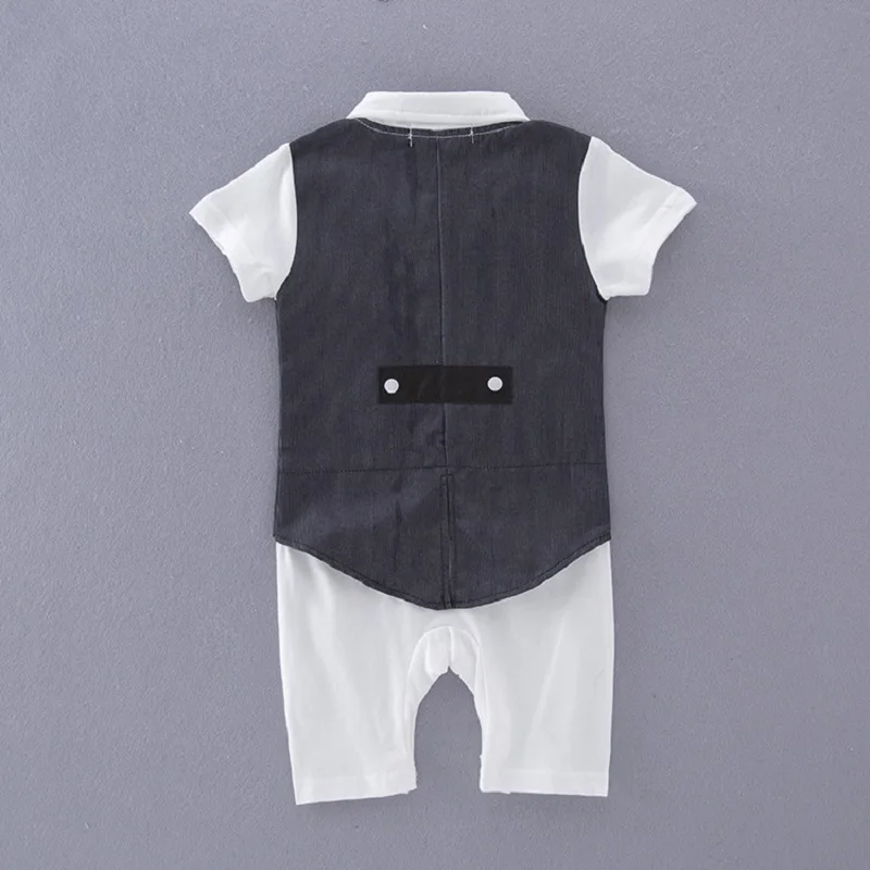 Tuxedo Costumes For Baby Boy Rompers Summer Handsome Bow Tie Crown Fashion Boys Shortalls Newborn Jumpsuits Vest Tails Clothes