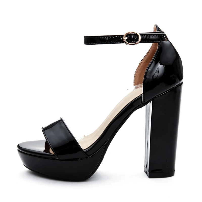 2019 جديد الصيف النساء الصنادل عالية الجودة جلدية المصارع ساحة الكعوب العالية تو فتح أحذية الحفلات