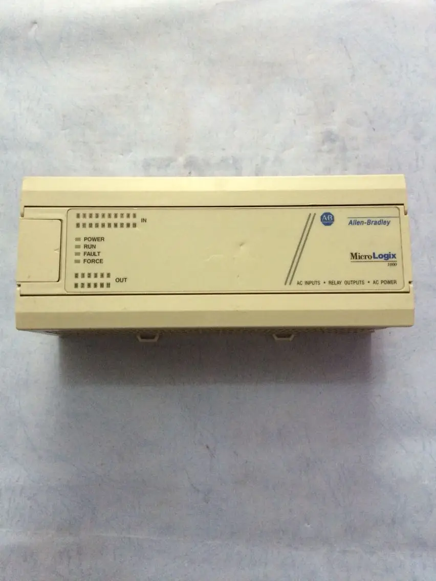 

1761-L20AWA-5A AB-PLC used in good condition