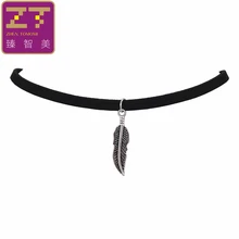 Новинка года поступления ожерелье колье FashionBLACK бархатная кожа Винтаж Ретро Перо Подвеска Чокеры Цепочки и ожерелья для Для женщин ювелирные изделия