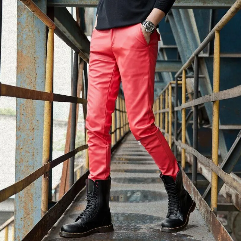 Весна Лето Новые мужские облегающие кожаные зауженные брюки корейские байкерские мягкие Стрейчевые Длинные мужские брюки из искусственной кожи