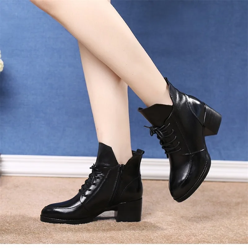 Ceyaneao/ женские ботинки из натуральной кожи на толстом каблуке; коллекция года; однотонные Черные Зимние ботильоны; ботинки в байкерском стиле с острым носком; теплая женская обувь