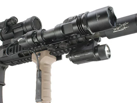 

High quality Airsoft SF Tactical light M961 LED Flash Light Version Super Bright Tactical Flashlight For Rifle EX109