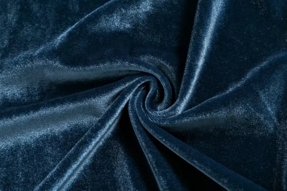4868355295_1415953786