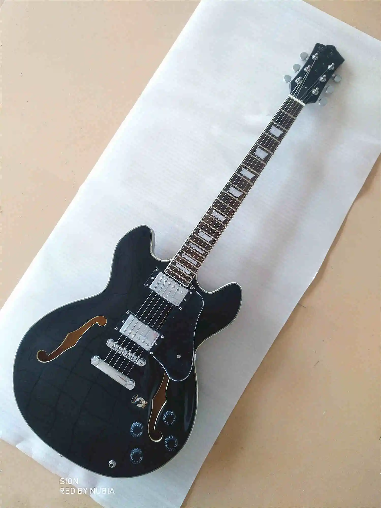 

All hollow jazz electric guitar