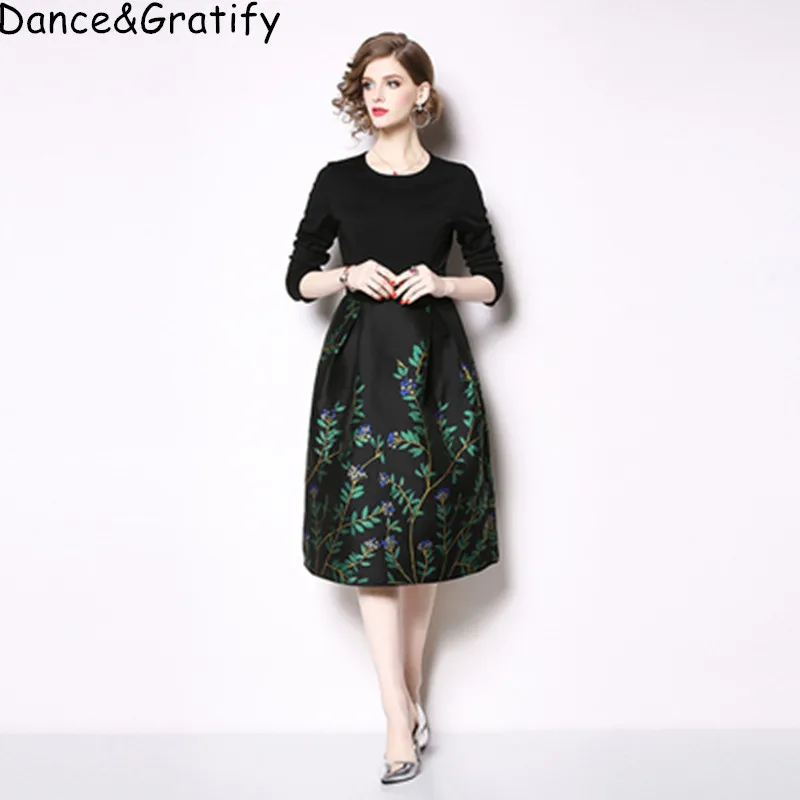 

New 2019 Spring Brand Designer Runway Dress Women Elegant High Quality Jacquard Patchwork Vintage Print Ball Gown Party Dress