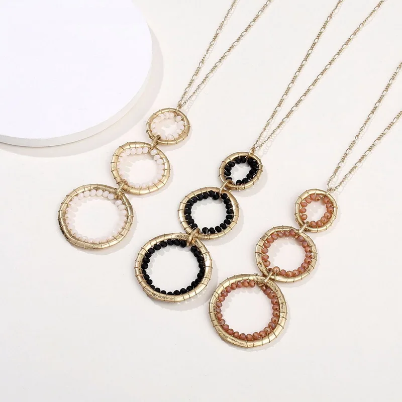 

2019 Fashion Chic Jewelry Pop Design 3 Metallic Circle Stacked Pendant Necklace for Women