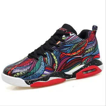 

2018 autumn and winter lovers' colorful sports shoes wear-resistant running shoes Ultra Light Running Shoes Male Sneakers 35-47