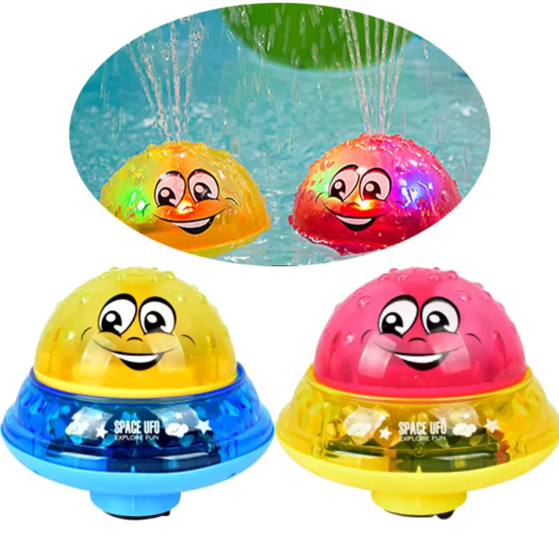 Водные Игрушки Ufo стиль распылитель воды вращается со светом душ дети игрушки дети малыш плавание вечерние ванная комната светодиодный осветительные игрушки