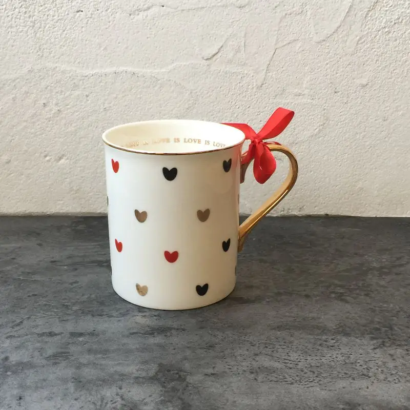 New Nordic Стиль костяного фарфора сердце Кофе кружки Керамика чашки с золотой ручкой