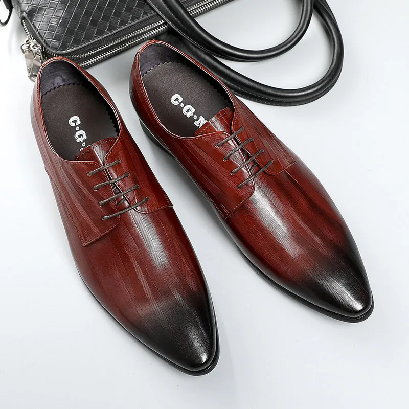 QYFCIOUFU Pointy Men Formal Flats Oxford Shoes For Man Slip-on Business Genuine Leather Shoes Men Flats Brand Men Dress Shoes