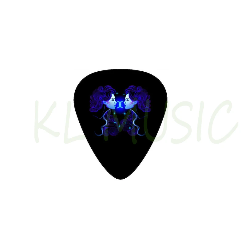 

Celluloid the shape 351 guitar picks for many guitarists 0.71mm