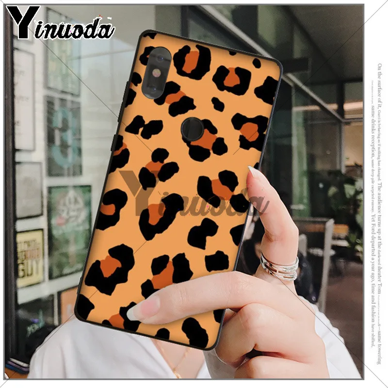 giraffe leopard tiger zebra Wild Print 