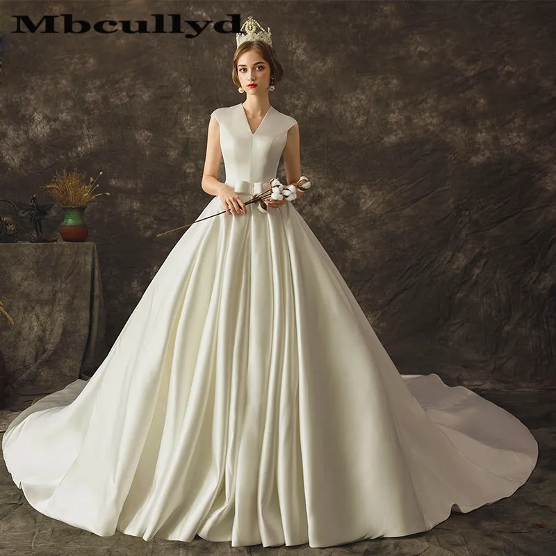 Mbcully Ball Gown Wedding Dresses 2020 New Luxury Satin Plus Size Arabic African Vestido De