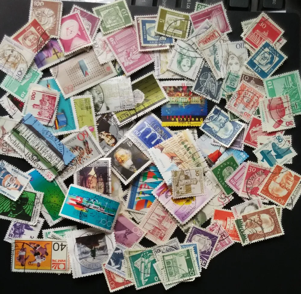 100 шт./лот Германия все разные общие Почтовые марки Б/у почтовых марок с пост со значком для коллекции