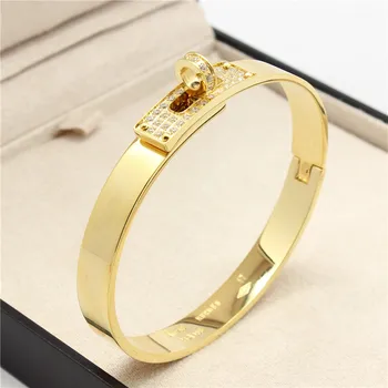 

Europe and the United States H home titanium steel female star with the same men and women couple bracelet