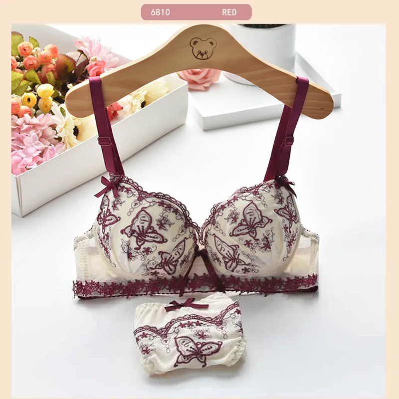 Japanese young lady butterfly embroidery bra set thin paragraph pad pad small bra cover