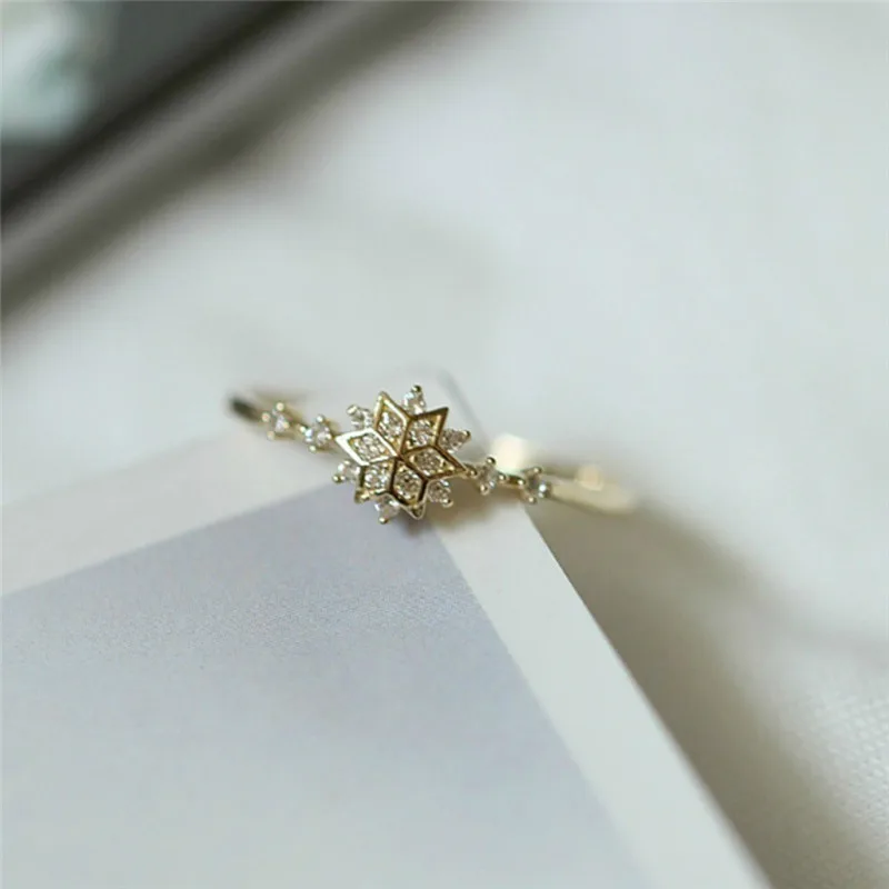 Fashion Gold / Silver Color Chic Dainty Snowflake Rings for Women Girls Engagement Wedding Party Anel Jewelry Gift