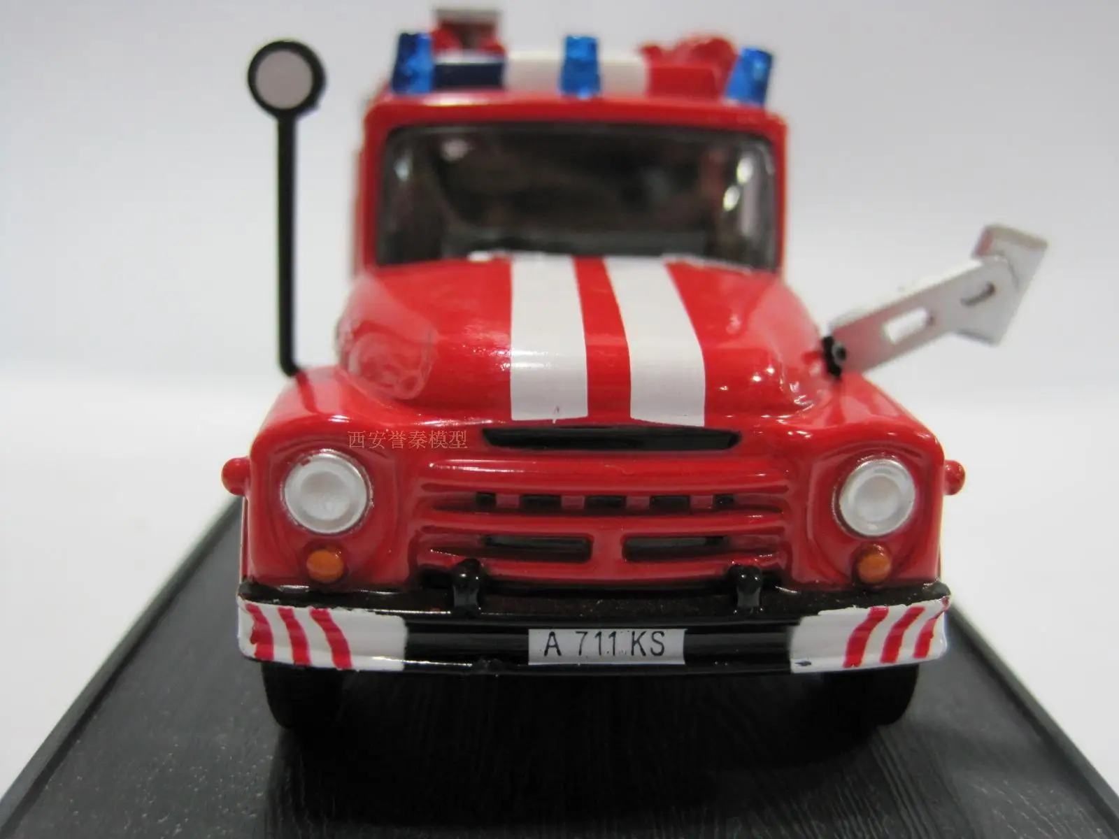 AMER 1/57 масштаб 1964 ZiL 130 431410 Казахский пожарный двигатель литая металлическая