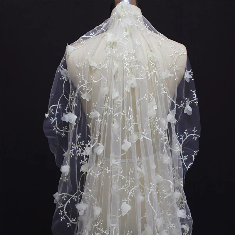 Реальные фотографии, новое однослойное 2 метровое цветочное свадебное платье цвета шампанского с расческой, красивая свадебная вуаль