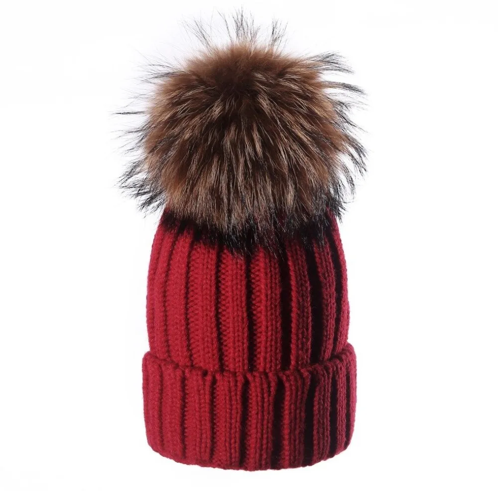 Мода мама и дети теплые зимние трикотажные шапки 15 см реальные помпон из меха енота шапки для маленьких девочек/мальчиков шапочка