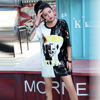 

2020 Thailand tide summer tide brand women's black and white cartoon bear pattern loose long paragraph sequined T-shirt top