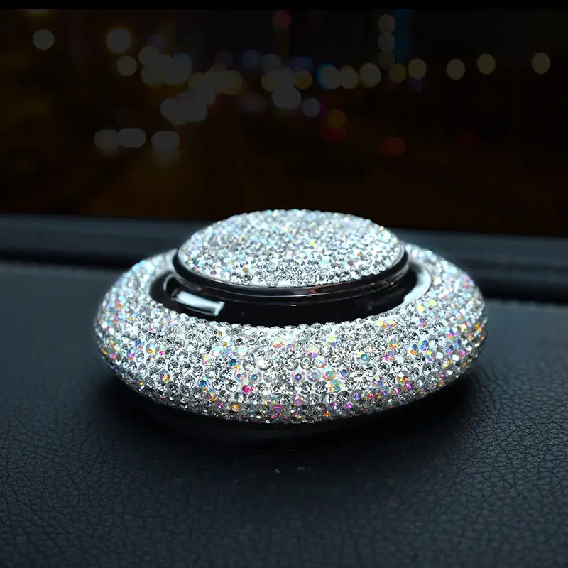 Bling Diamant Auto Aschenbecher LED Licht Tragbare Auto Aschenbecher  Zigarette Halter Box Auto Zubehör Dekor für Mädchen Frau - AliExpress