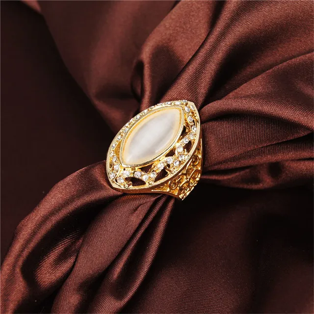 Hollow Cat’s Eye Stone Oval Opals Engagement Ring Gold Color Czech Rhinestones Band Rings For Women Wedding Matching Ring
