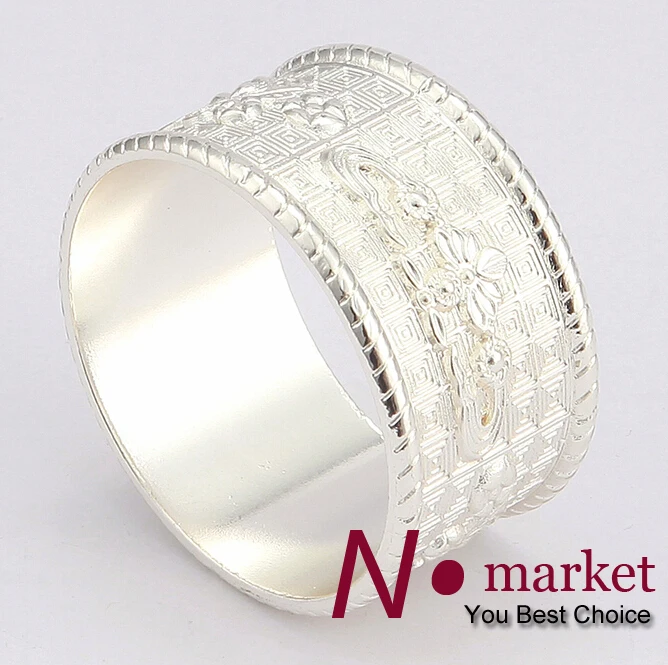 chinese silver napkin ring.jpg