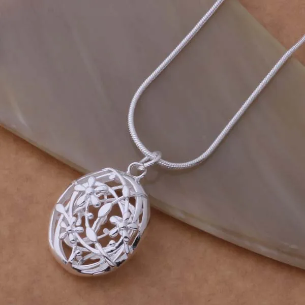 Beautiful Hollow Pendant Necklace 2016 Silver Plated Fashion Jewelry