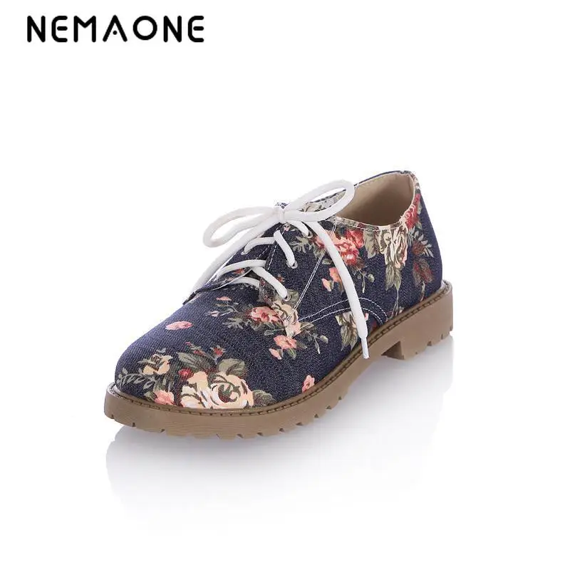Flower print women flat shoes 2016 platform summer loafers comfortable ladies slip on flats casual canvas shoes Flower print women flat shoes 2016 platform summer loafers comfortable ladies slip on flats casual canvas shoes