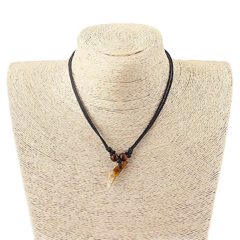 1pcs White/ Brown Real Wolf Tooth Teeth Pendant Amulet Necklace