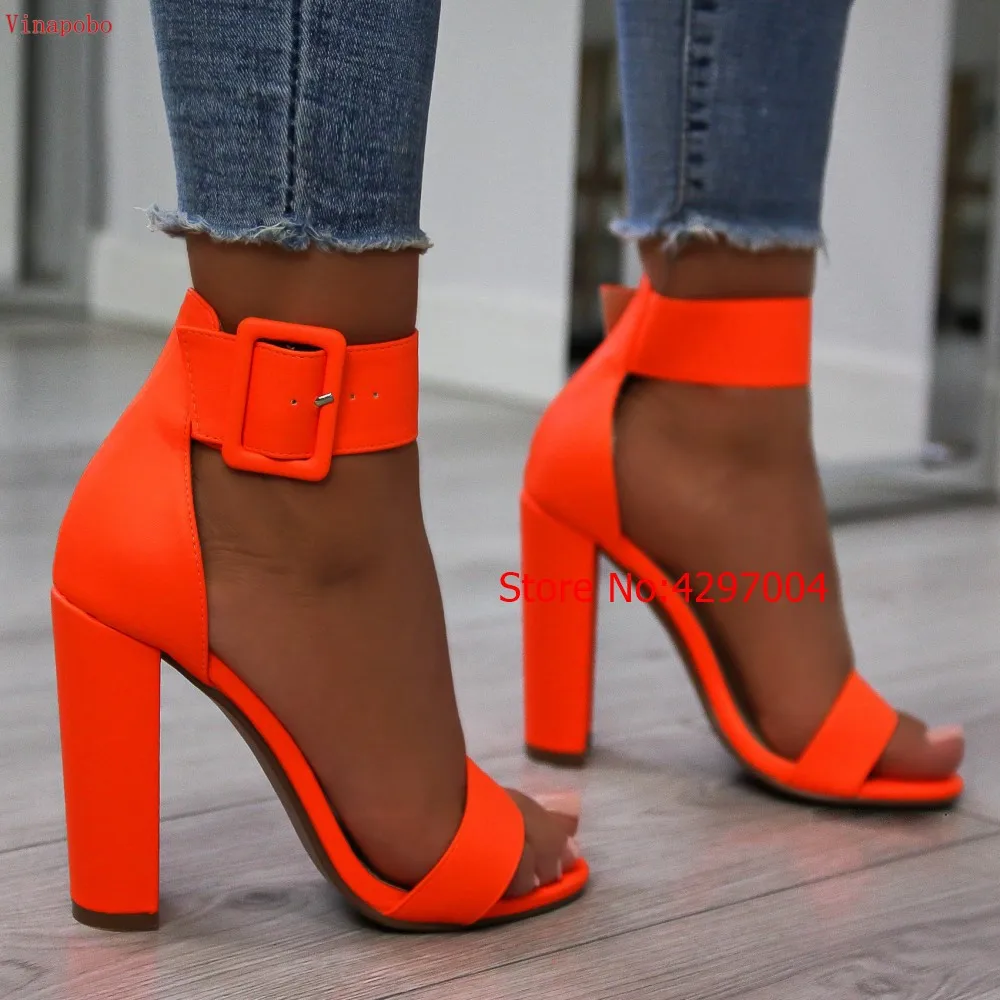 sandaly-na-slupku-neon-orange-adelia-