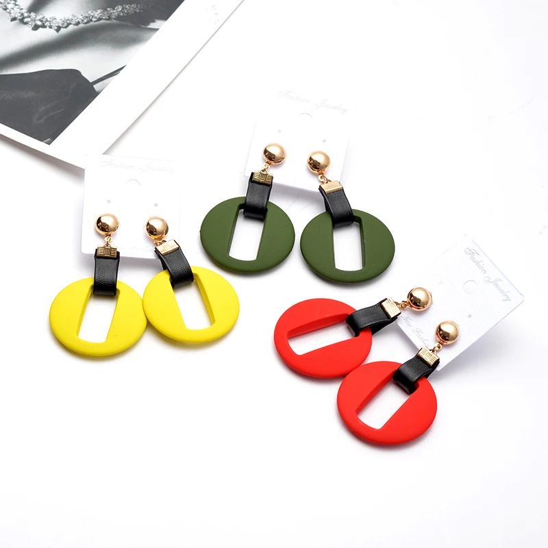 

SUKI Colorful Wooden Drop Earrings for Women Round Circle Hollow Dangle Earring Fashion Statement Ear Korean Girls Jewelry