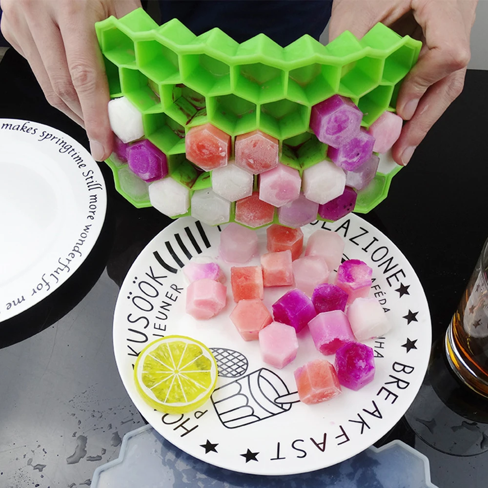 

2019 New 37 Grids Honeycomb Shape Ice Cube Mold Silicone Molds Ice Containers with Cover Home Kitchen Ice Cube Maker Tray Mould