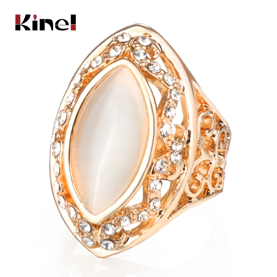 

The Latest Retro Fashion Lace Hollow Horse Eye Resin of Ancient Roman Empress Silver Ring