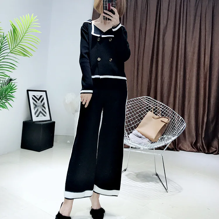 Женский вязаный комплект ALPHALMODA двубортный свободный с отложным воротником