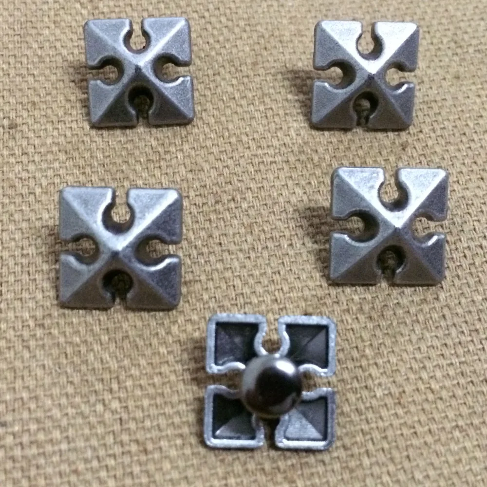New Coming 50PCS 13MM Antique Silver Square Cross Studs Rivet Punk