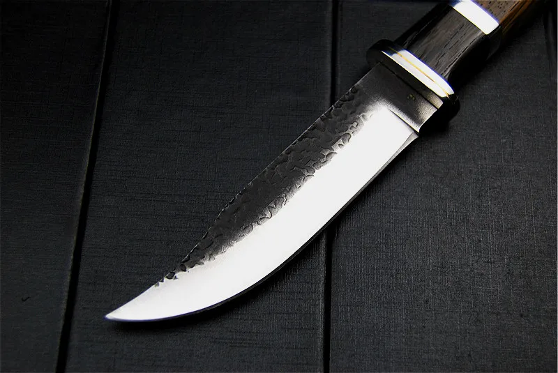 Стрейчевый нож из углеродистой стали EVERRICH Three swordsman forge охотничий материала