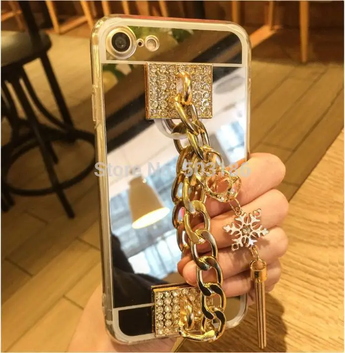 

Girl Bracelet Rhinestone Mirror Case For LG G5 G6 G7 V10 V20 V30 Diamond Tassels Pendant Cover Phone Cases