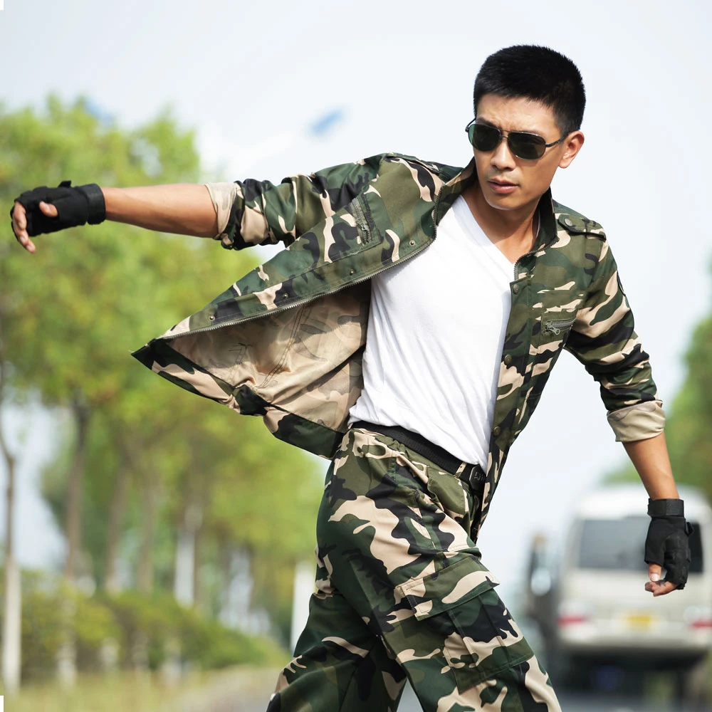 стильная камуфляжная одежда для мужчин. мужской стиль камуфляж. мужчина в камуфляжной форме. камуфляжная летняя форма. красивая военная форма мужская.