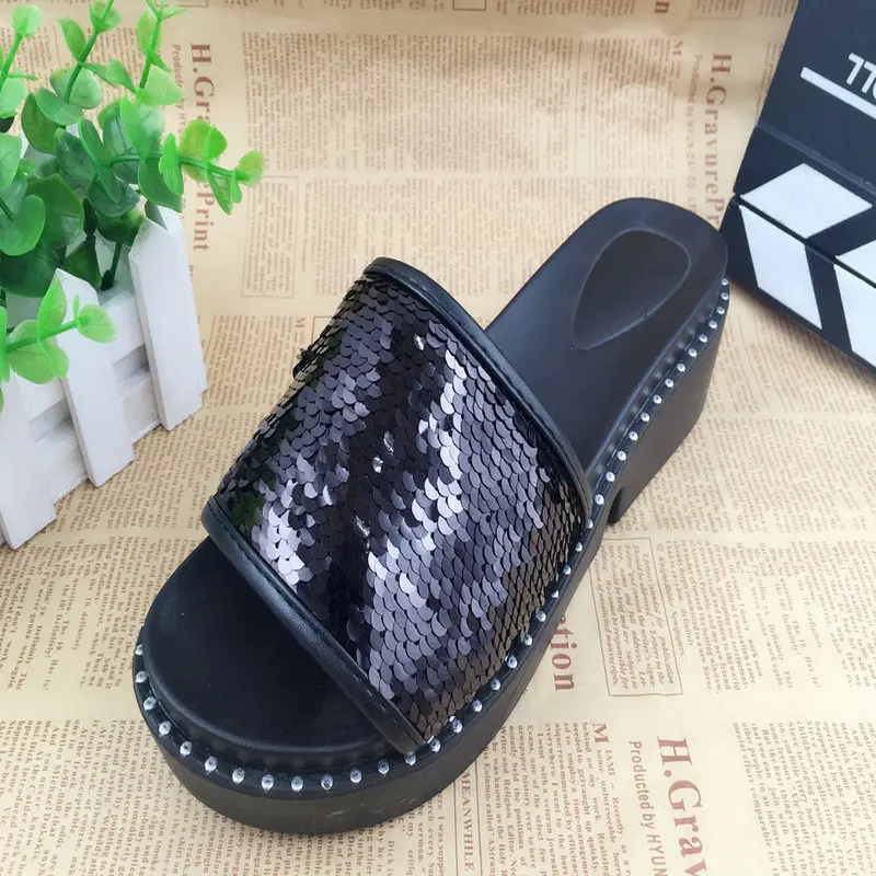 

Y092 2018 Women's Slippers solid indoor shallow Women's Slippers good quality