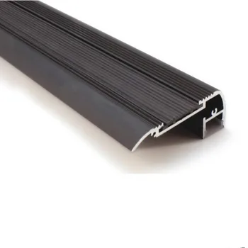 شراءالعرف 24 قطعة 1 متر/القطعة LED الألومنيوم الشخصي للإضاءة درج Led الشخصي الألومنيوم الإسكان الأسود الألومنيوم نموذج 37F
