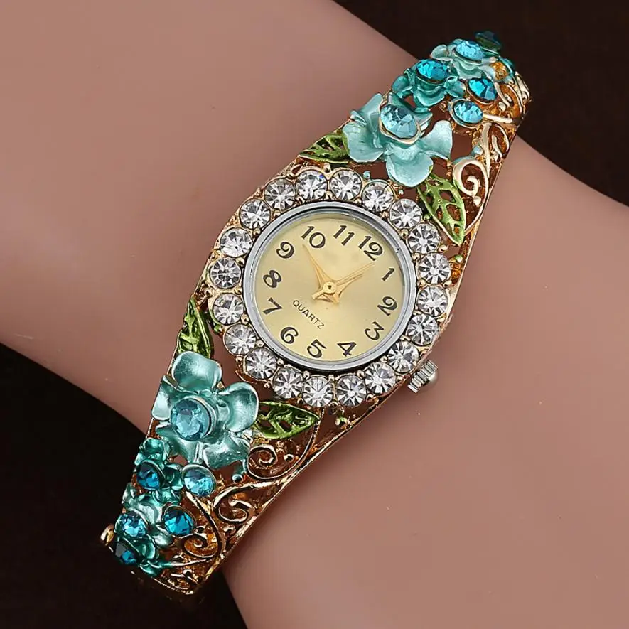 

#5001 Leisure Fashion Creative Woman Watch Women Quartz Luxury Crystal Flower Bracelet Watch