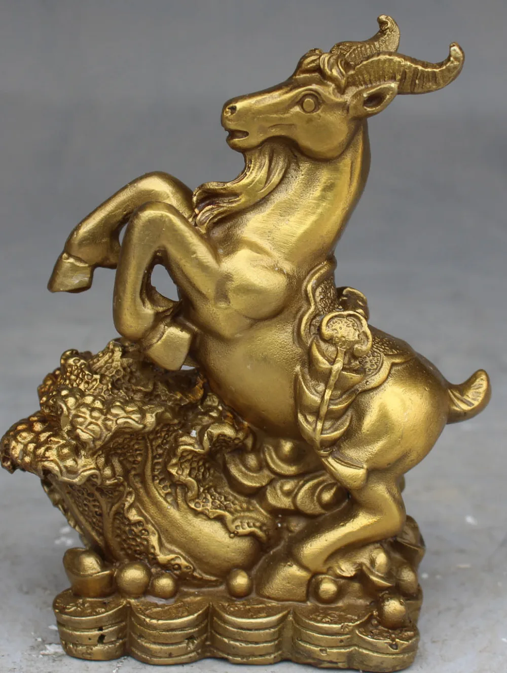 

5"Chinese Bronze Feng Shui Folk wealth zodiac Animal Sheep Goat Ram BaiCai Statue