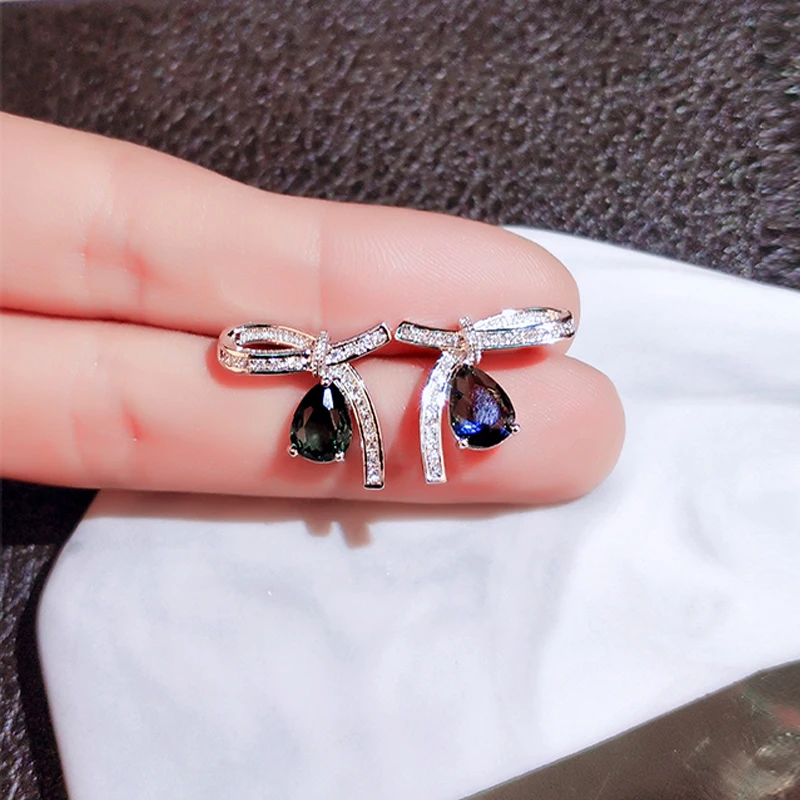 

High Quality Women Stud Earrings 925 Silver Jewelry with Water Drop Crystal Geometric Wedding Earring for Brides Gift