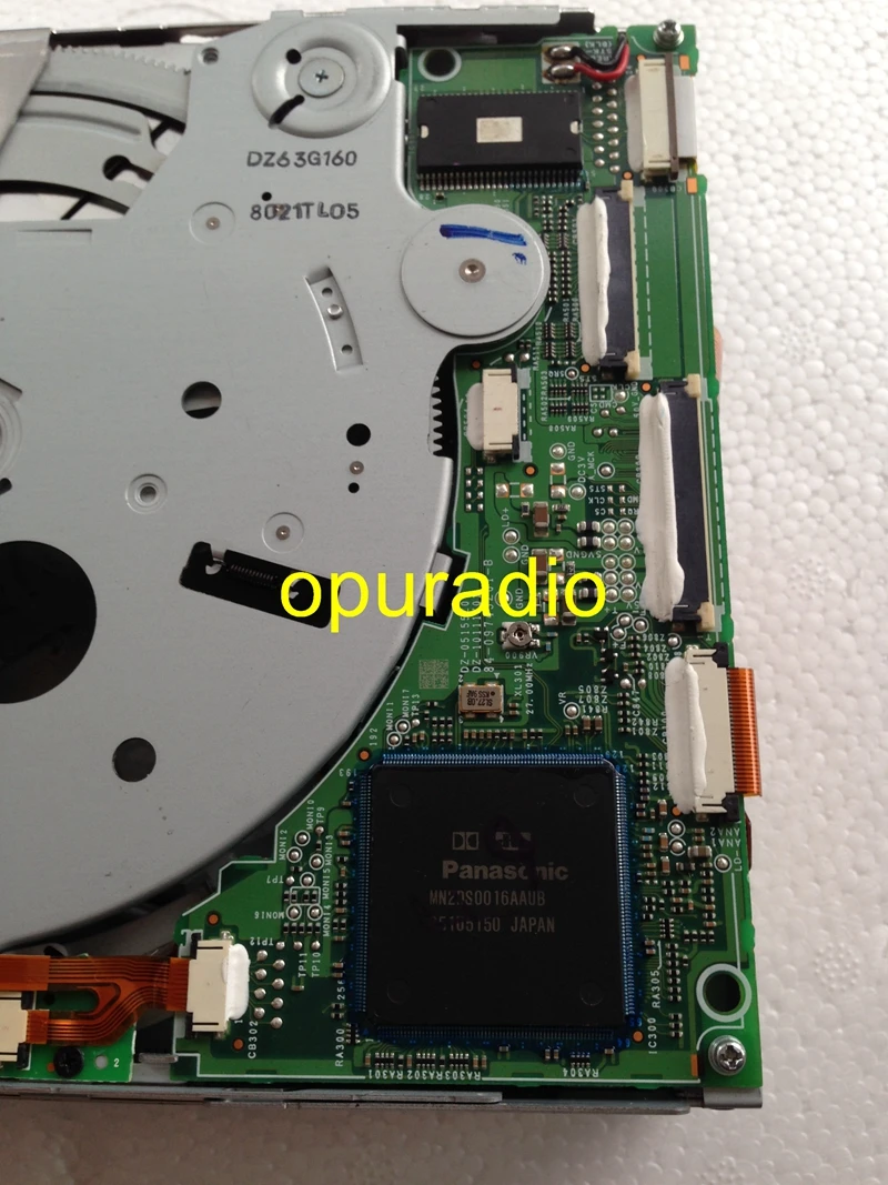 Sale 100% new Alpine 6CD/DVD changer mechanism DZ63G160 correct PCB for Mercedes COMAND NTG4 HDD Navigation W204 C class 1