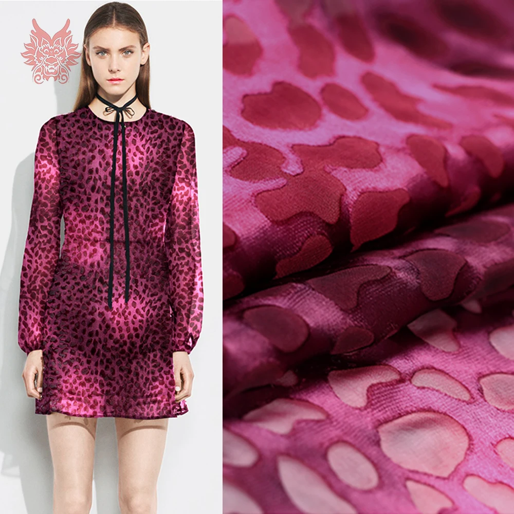 

Sexy rose red leopard jacquard brocade flocking rayon silk fabric for dress natural silk tissu tecidos for textile SP4877