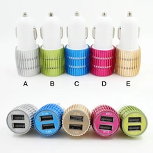 Красочные Автомобильное зарядное устройство 2 Порты и разъёмы s сигареты Порты и разъёмы 5 v 2.1A микро-автоматический адаптер питания с двумя портами USB для телефона iPhone 7 plus, samsung s7 300 шт