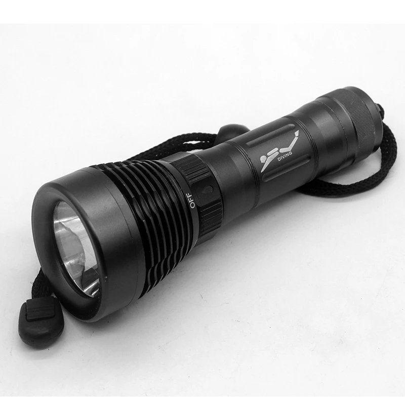 

3000 lumen diving dive waterproof XML T6 led flashlight torch light zoomable 50 meter diving lanterna by 18650 AAA 26650